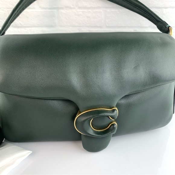 SOLD‼️COACH Pillow Tabby 26 Brass/Amazon Green Shoulder Bag $550 - Picture 4 of 16